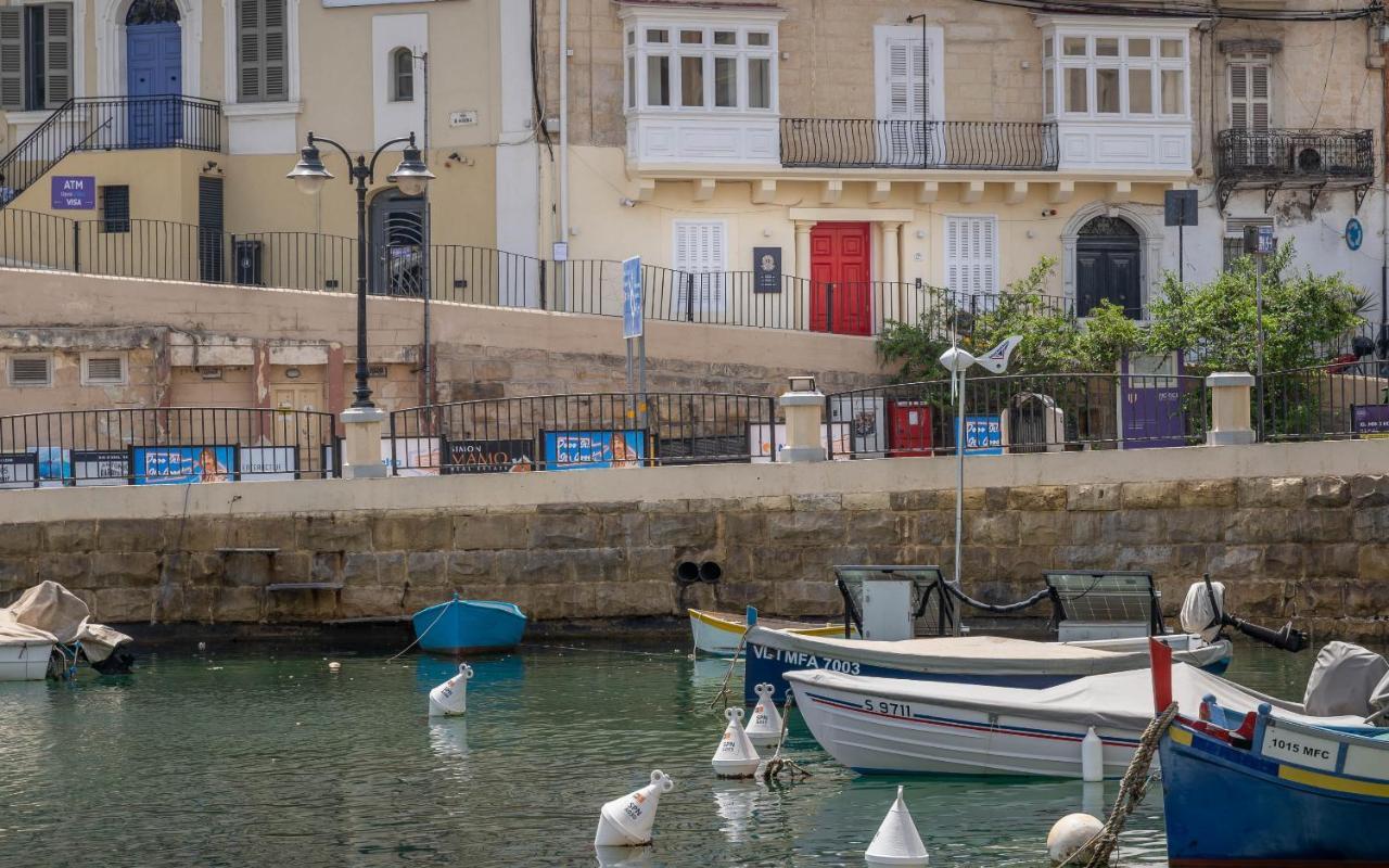 The Rose Hostel San Ġiljan Extérieur photo
