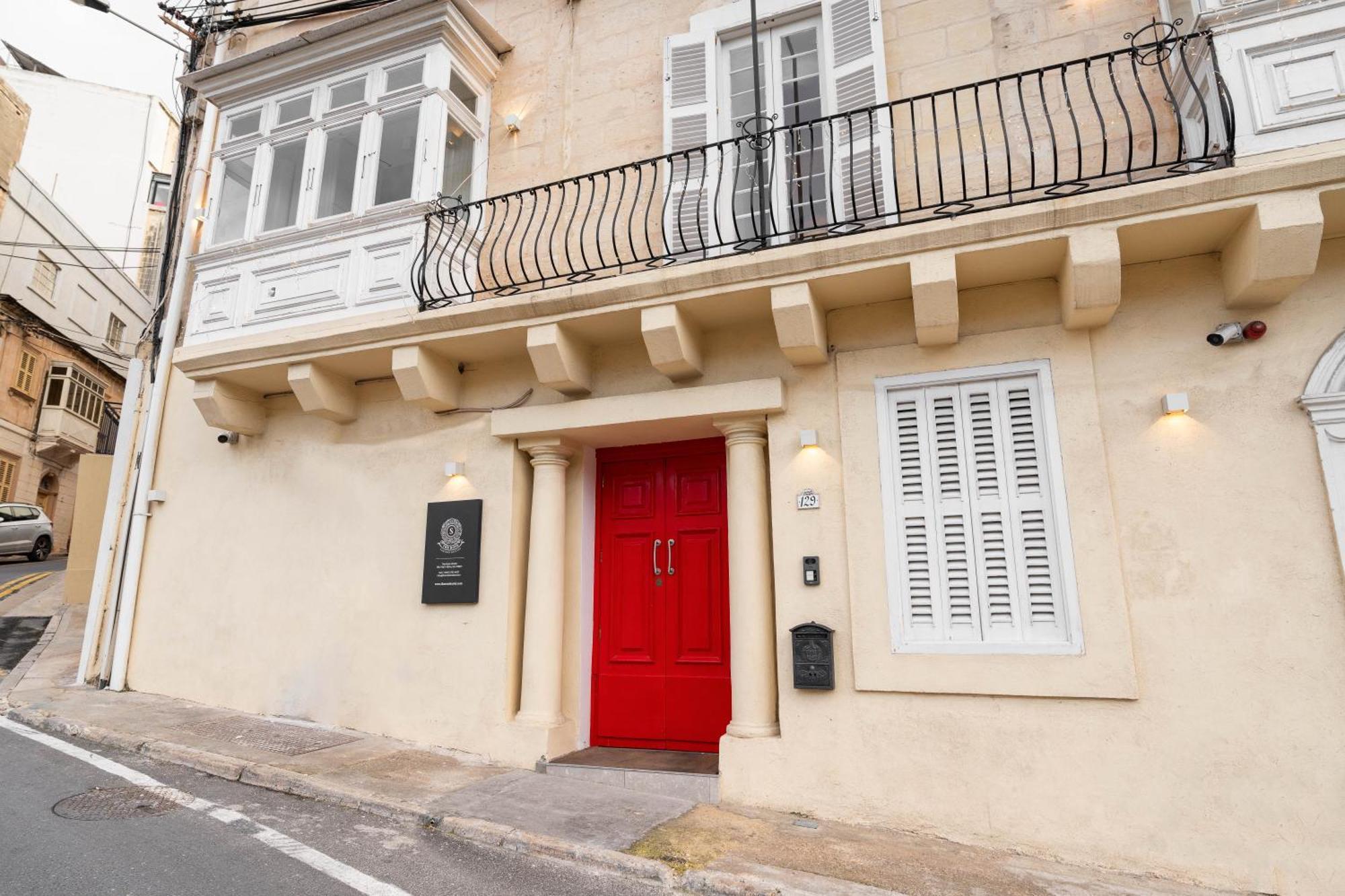 The Rose Hostel San Ġiljan Extérieur photo