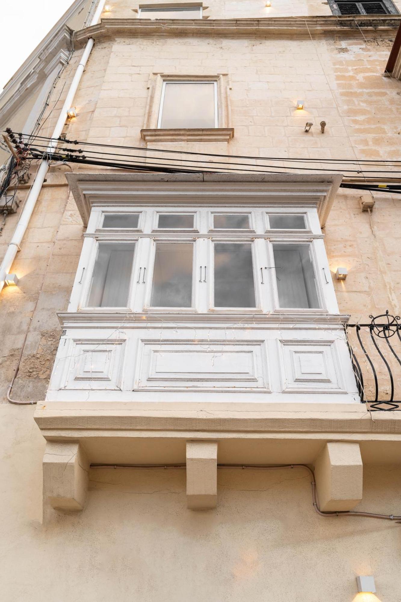 The Rose Hostel San Ġiljan Extérieur photo